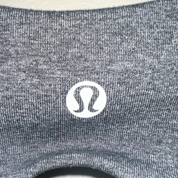 Lululemon Size 4/6 - Picture 4 of 5